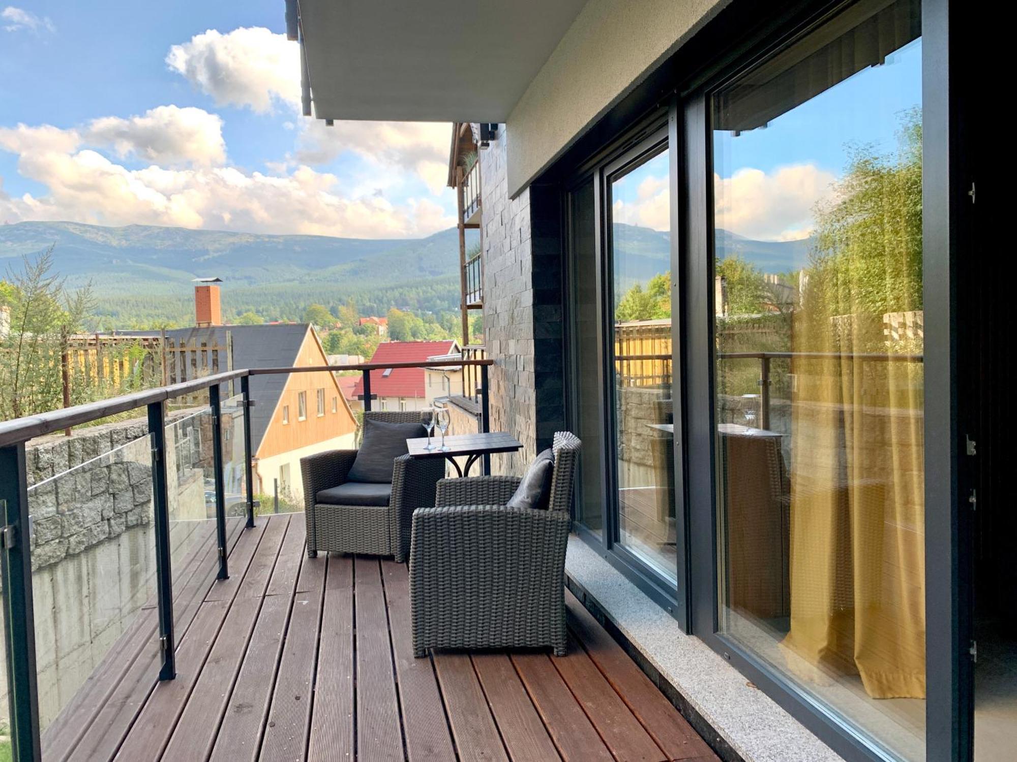 Sunn Aparthotel Szklarska Poręba Exteriör bild